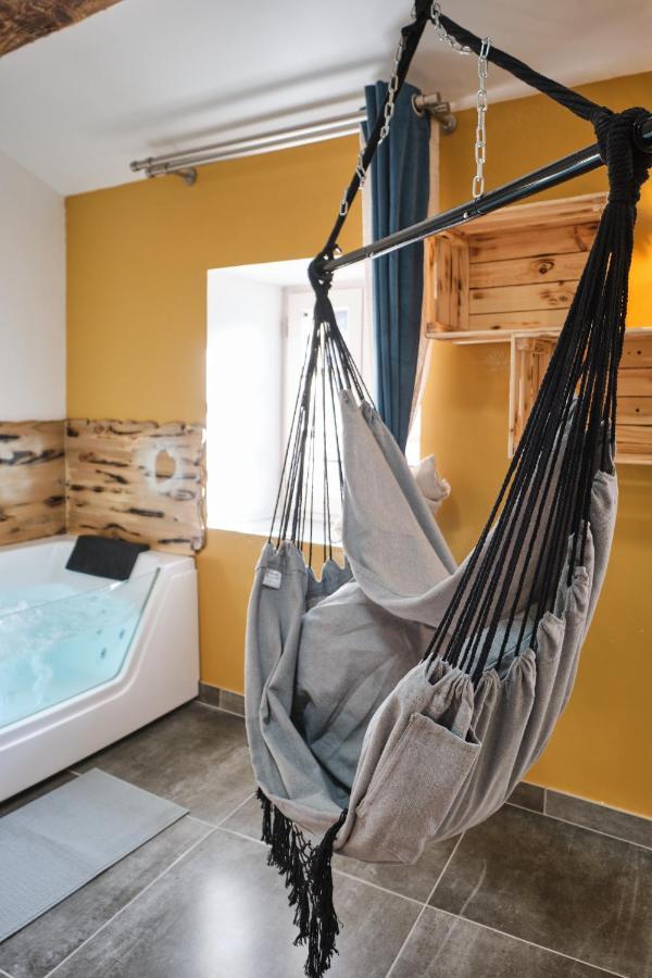 Place Carnot - Studio Tout Equipe Avec Jacuzzi Proche Toutes Commodites Carcassonne Exteriér fotografie