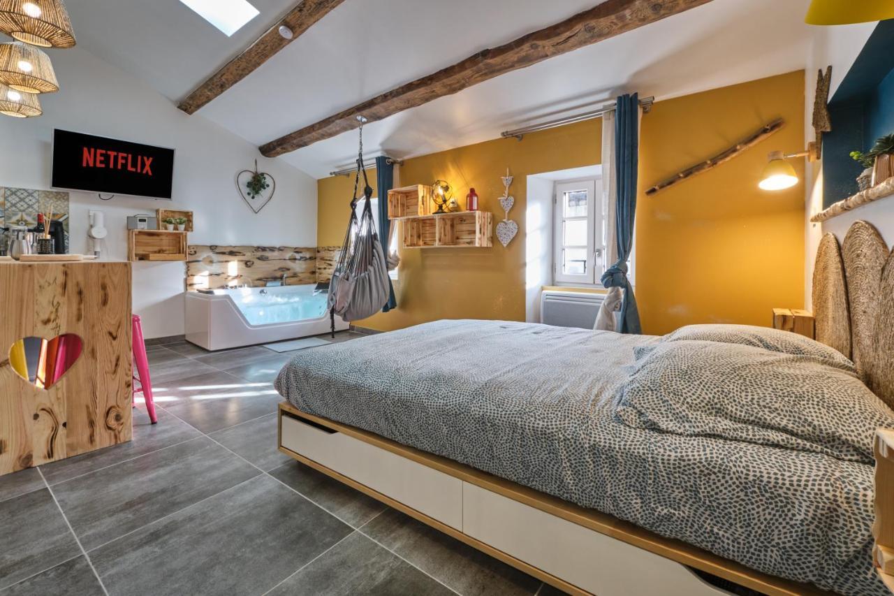 Place Carnot - Studio Tout Equipe Avec Jacuzzi Proche Toutes Commodites Carcassonne Exteriér fotografie