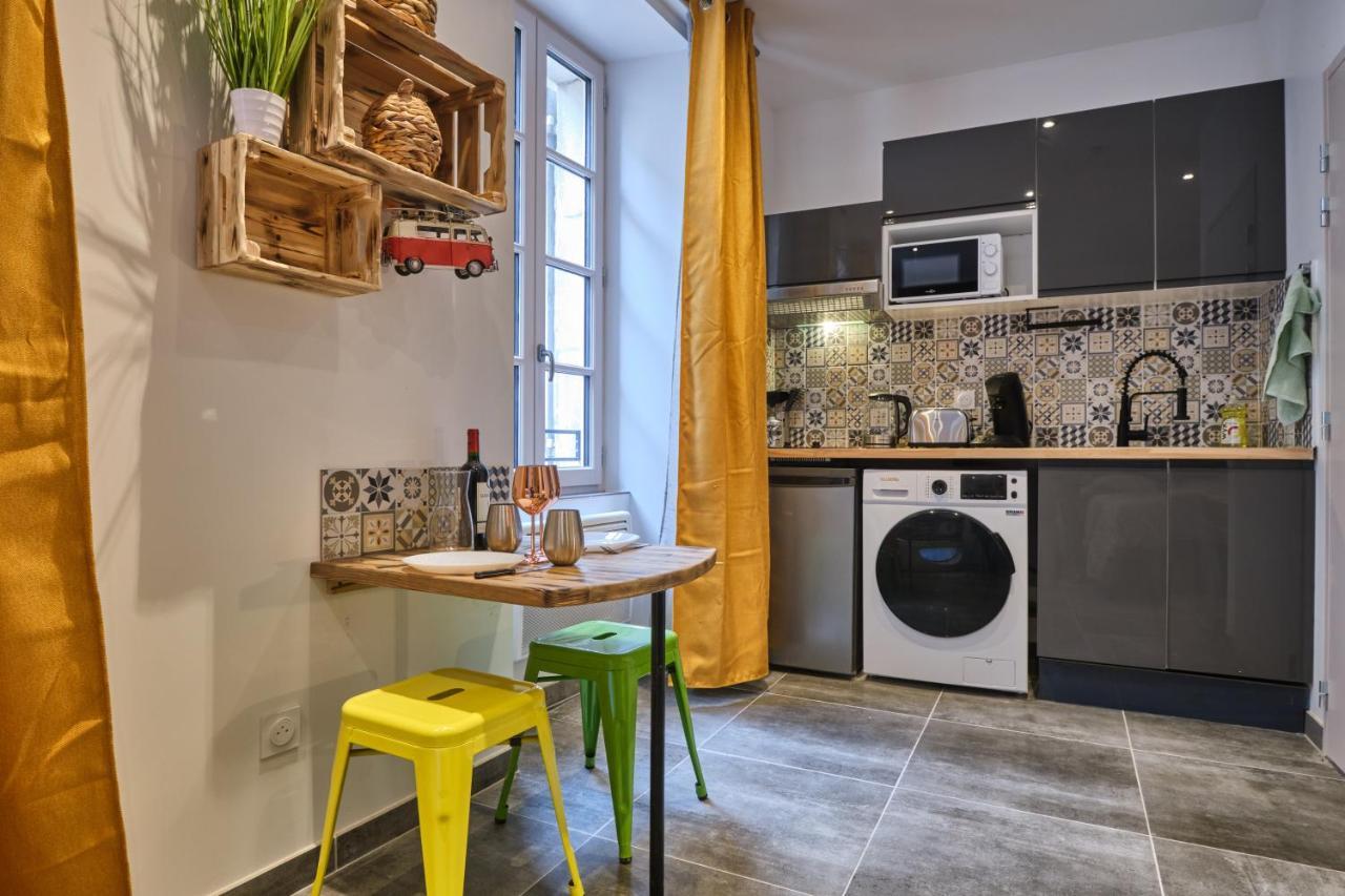 Place Carnot - Studio Tout Equipe Avec Jacuzzi Proche Toutes Commodites Carcassonne Exteriér fotografie