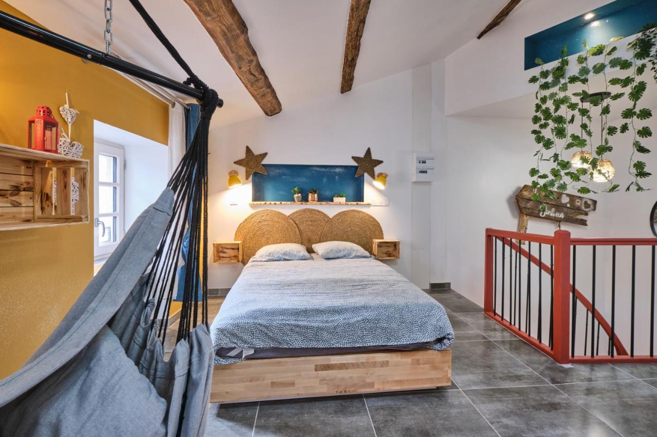 Place Carnot - Studio Tout Equipe Avec Jacuzzi Proche Toutes Commodites Carcassonne Exteriér fotografie