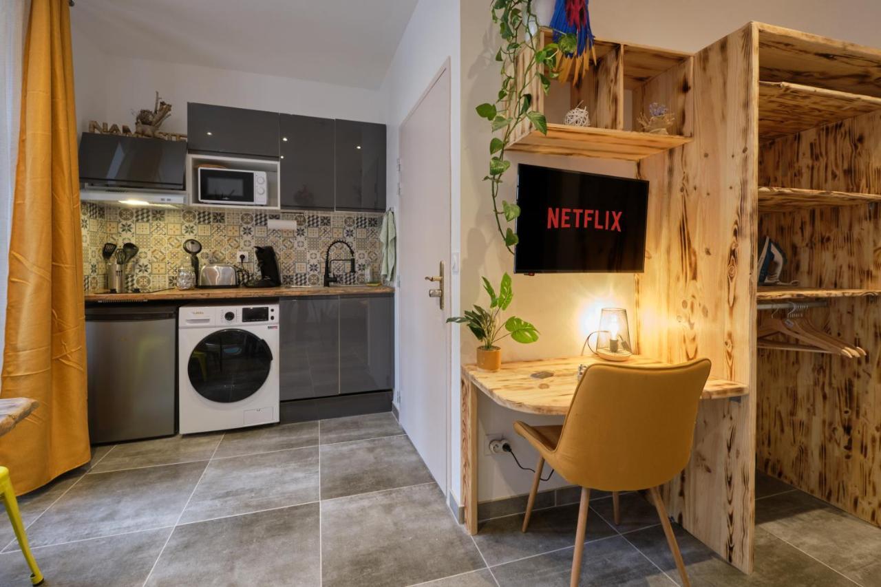 Place Carnot - Studio Tout Equipe Avec Jacuzzi Proche Toutes Commodites Carcassonne Exteriér fotografie